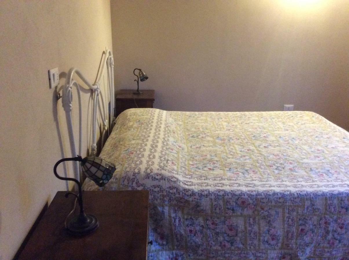 B&B Casalnovo Кастелнуово Магра Екстериор снимка
