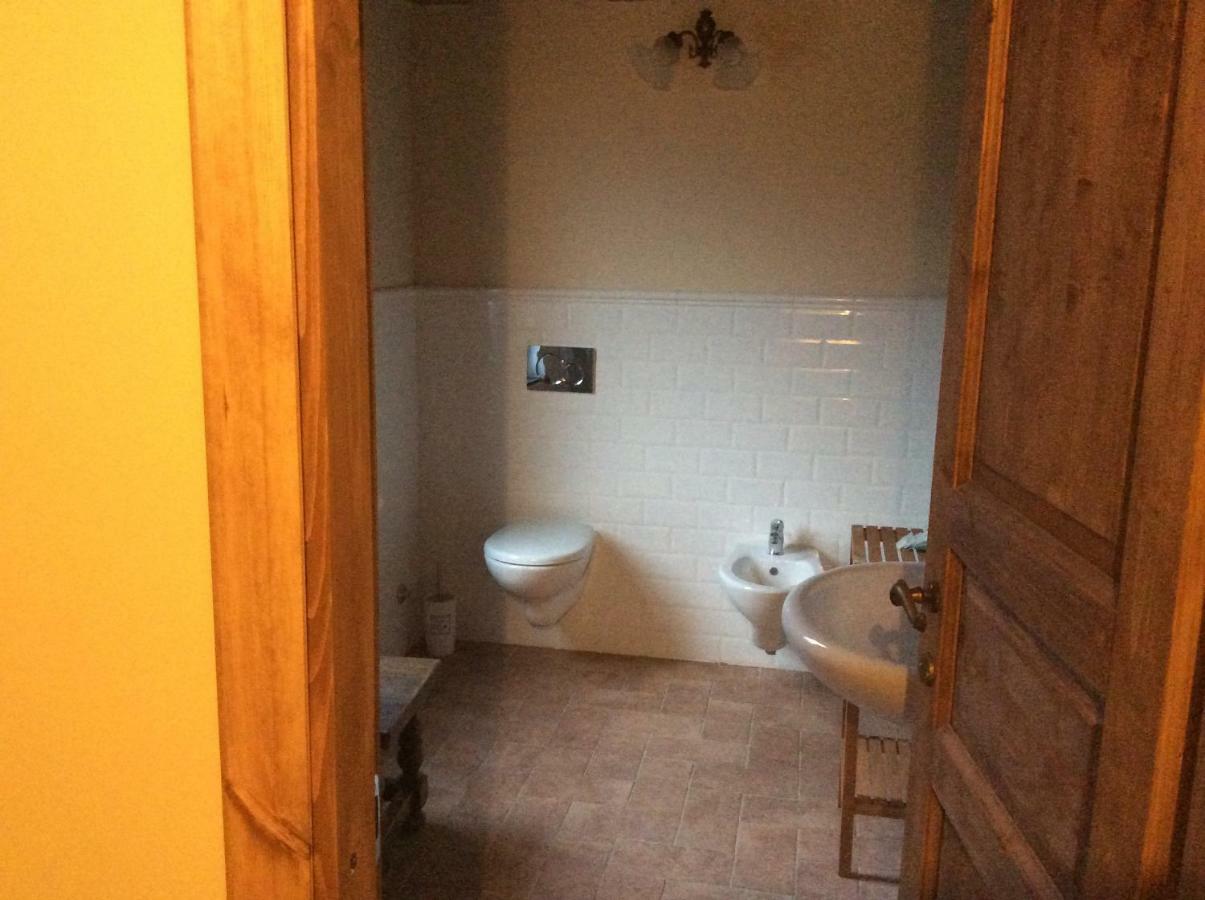 B&B Casalnovo Кастелнуово Магра Екстериор снимка